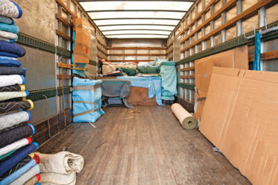 Moving truck