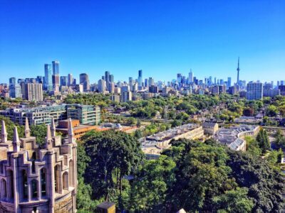 From-Rosedale-to-Lawrence-Park-Exploring-Torontos-Top-Luxury-Districts