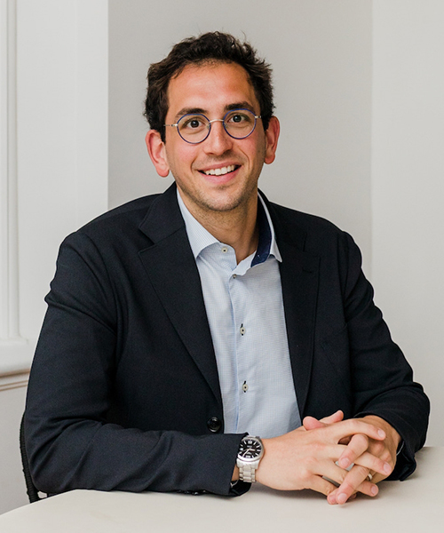 Agent Photo