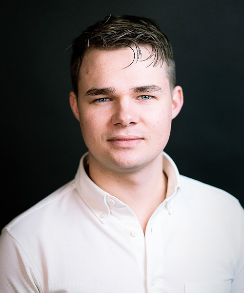 Agent Photo