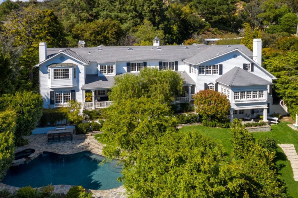 Hilton Hyland Property