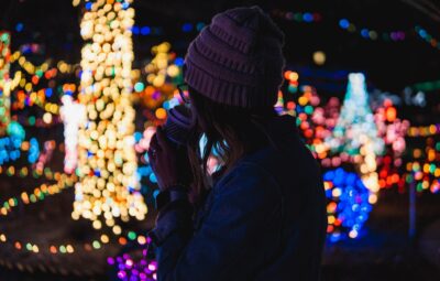Lady and Christmas light